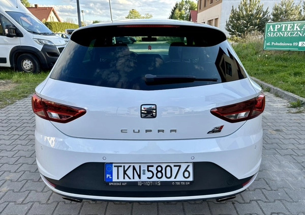Seat Leon cena 72600 przebieg: 160000, rok produkcji 2016 z Błonie małe 352